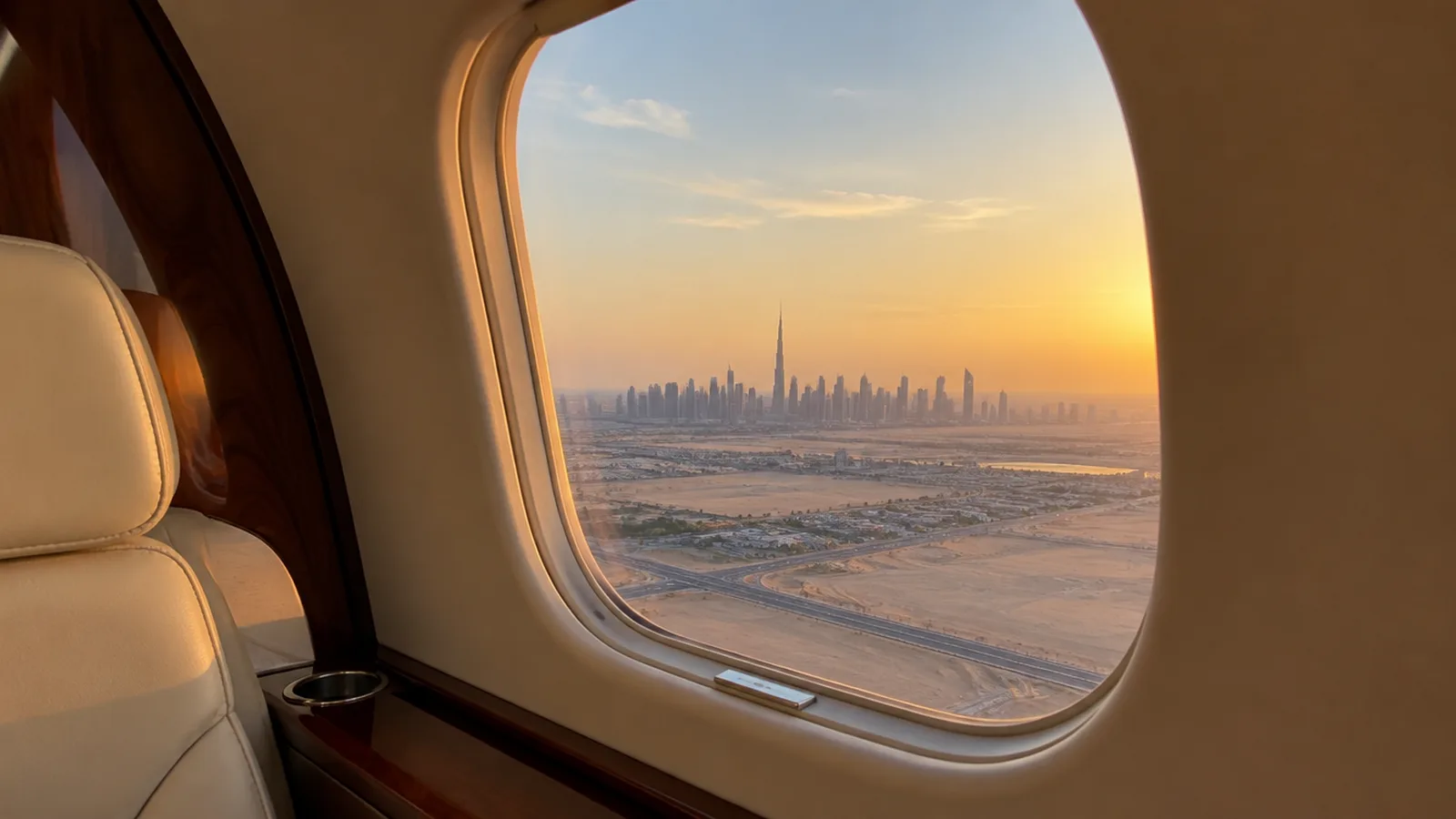 Private Jet from Turkey to Dubai: How to Choose a Charter Broker